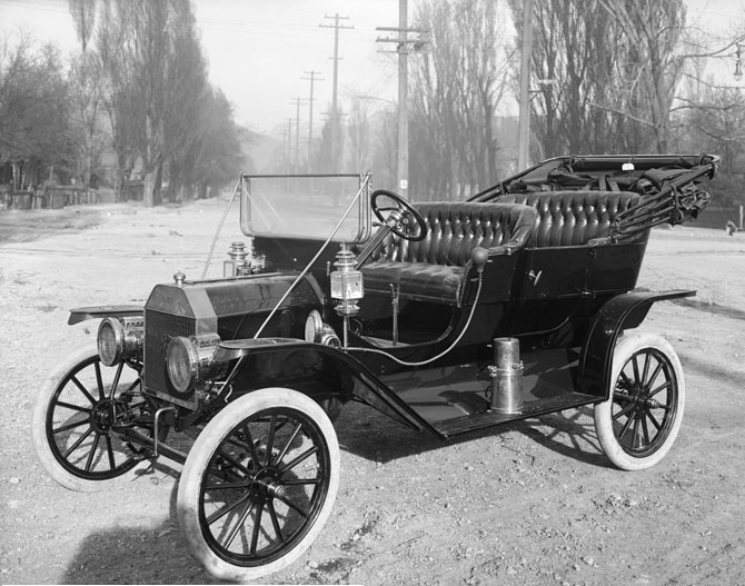 قصة أول سيارة في العالم